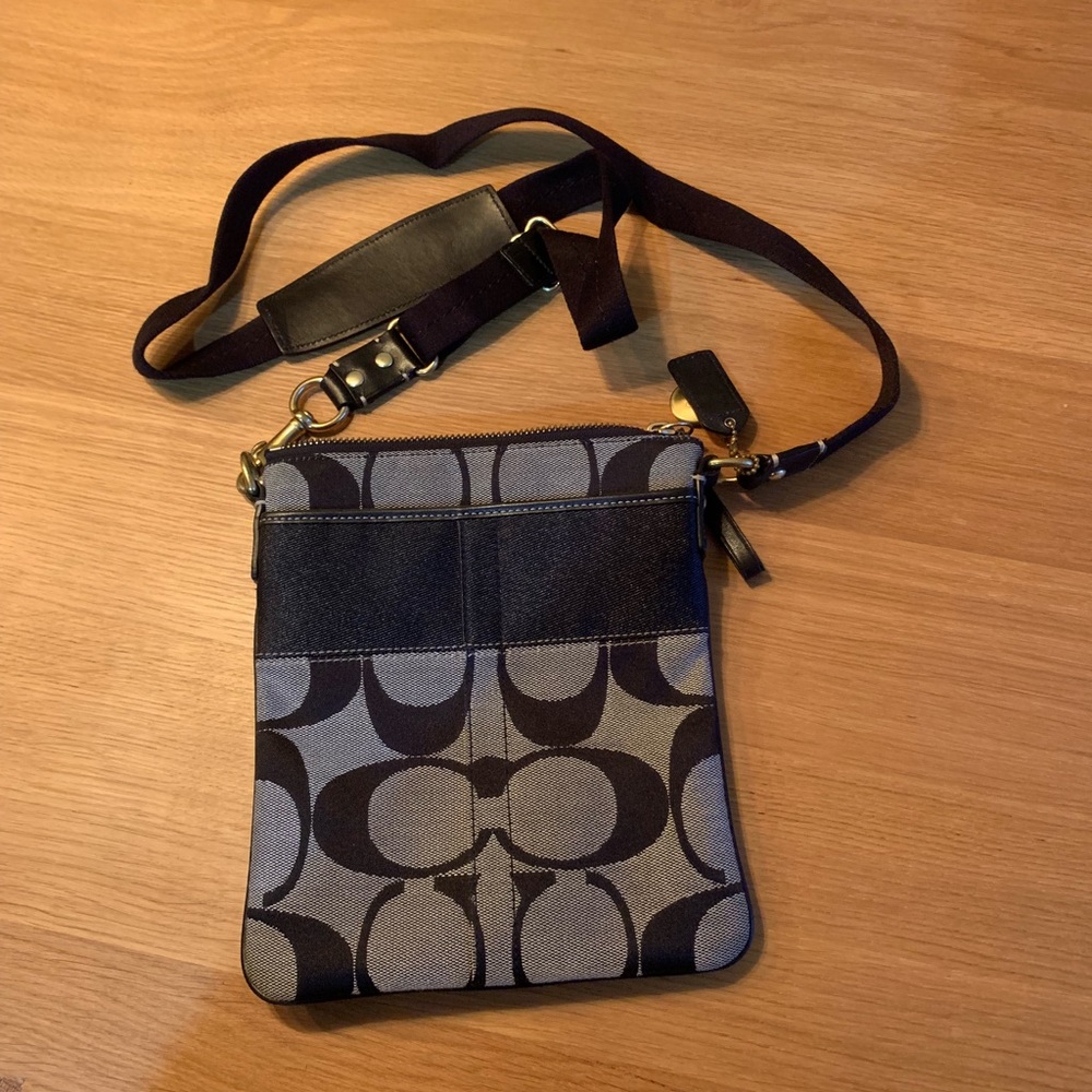 Coach classic crossbody bag